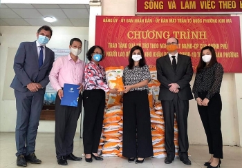 dai su quan bulgaria tai viet nam chung tay ho tro phong chong dich covid 19 tai ha noi