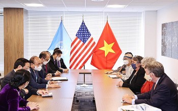 Chủ tịch nước Nguyễn Xuân Phúc tiếp thân mật bạn bè Hoa Kỳ