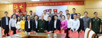 Bắc Giang: Sinh viên Lào tham quan mô hình sản xuất nông nghiệp công nghệ cao