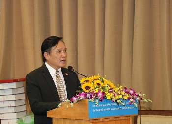 Ủy ban về người Việt Nam ở nước ngoài TP. HCM chúc mừng cộng đồng doanh nhân kiều bào