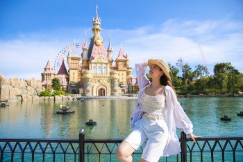 nhung khoanh khac du lich dang nho cua ban giam khao cuoc thi my vinpearl my moment