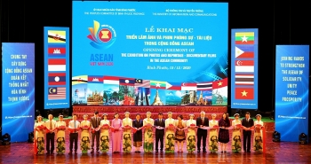 360 tác phẩm được trưng bày tại triển lãm ảnh, phóng sự - tài liệu trong Cộng đồng ASEAN tại Bình Phước