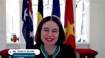 australia se tai tro 350000 aud ho tro cuu sinh vien viet nam