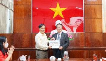 trao 41 suat hoc bong du hoc my cho hoc sinh gioi tai tp can tho