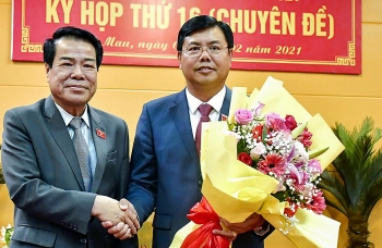 ong nguyen tien hai duoc bau giu chuc chu tich hdnd tinh ca mau