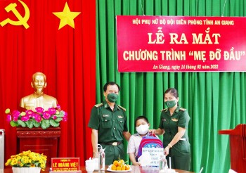 hoi phu nu bo doi bien phong an giang ra mat chuong trinh me do dau