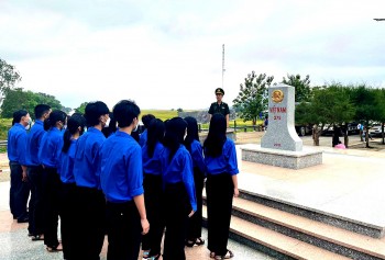 an giang tuyen truyen ve chu quyen an ninh bien gioi cho doan vien thanh nien