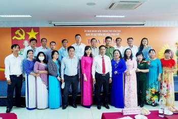 phu nu can tho the hien vai tro quan trong trong phong chong dich covid 19