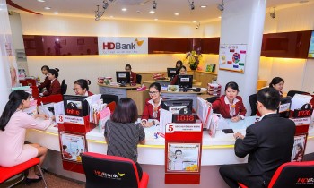 tong giam doc hdbank hoan tat mua vao 1 trieu co phieu hdb