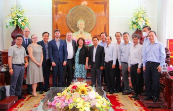 dai su hungary mong muon som hoan thanh du an benh vien ung buou tp can tho