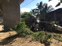 them 2 nan nhan tu vong sau vu xe cau va cham o to tren cau ham luong