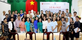 can tho ra mat cau lac bo cha me gia dinh va ban be cua nguoi lgbt