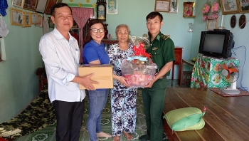 bo doi bien phong an giang nhie u hoa t do ng tri an gia di nh chi nh sa ch nguo i co cong
