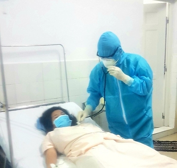 phau thuat lay thai thanh cong cho san phu nghi nhiem covid 19