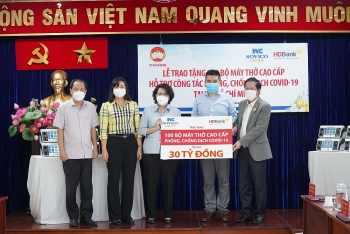 Tập đoàn Sovico và HDBank tặng 100 máy thở hiện đại cho TP. Hồ Chí Minh