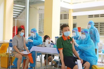 day nhanh tien do tiem chung cho nguoi tu 18 tuoi tai can tho