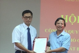 cdc ha noi co lanh dao moi sau vu nang gia may xet nghiem covid 19