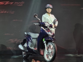 honda ra mat phien ban sh mode 2020 co the sac dien thoai khi di xe