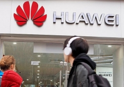 Ông Trump sẽ cấm công ty Mỹ sử dụng thiết bị của Huawei?