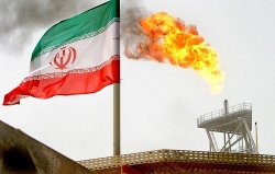 Mỹ cảnh báo nước trừng phạt bất kỳ nước nào mua dầu của Iran