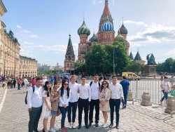 5 đại diện Việt Nam tham dự Liên hoan quốc tế lần thứ III tại LB Nga