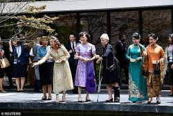 Hội nghị G20: Phu nhân, phu quân các lãnh đạo thăm quan chùa ở cố đô Kyoto