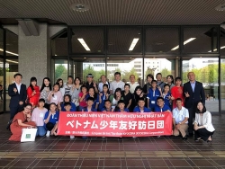 12 học sinh Việt Nam thăm hữu nghị Nhật Bản