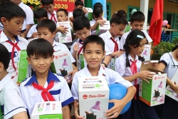 KFHI mang cơ hội học tập đến cho 600 học sinh nghèo Đại Lộc (Quảng Nam)