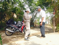 Dự án NPA/RENEW bắt đầu khảo sát dấu vết bom mìn tại TP.Đông Hà (Quảng Trị)