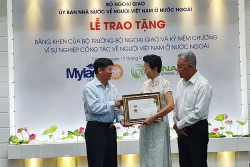 vo chong tien si viet kieu nguyen thanh my 15 nam ung ho tra vinh 10 ty xay cau duong giup ho ngheo