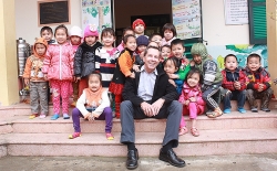 vufo ghi nhan dong gop cua giam doc childfund australia sau gan 14 nam cong hien cho tre em