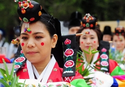 Số gia đình đa văn hóa có vợ là người Việt Nam chiếm tỉ lệ cao nhất tại Hàn Quốc