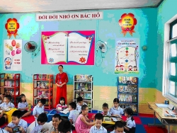 Thư viện thân thiện của Room to Read giúp học sinh Quảng Trị chăm đọc sách
