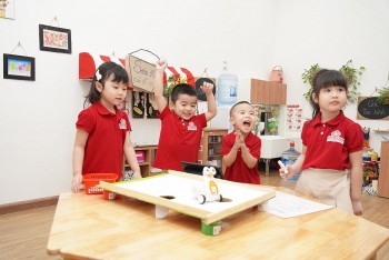 apax holdings mo them truong mam non hanh phuc bu dap gian doan trong giai doan vang cua tre vi covid 19