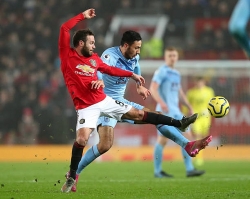 bang xep hang bxh ngoai hang anh moi nhat 241 liverpool thang nhoc mu hut buoc