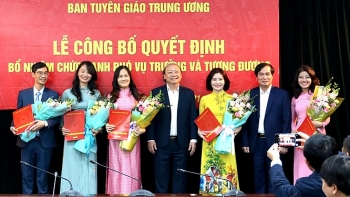 ban tuyen giao bo quoc phong bo nhiem nhan su lanh dao moi