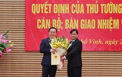 thu tuong phe chuan ong nguyen duc trung giu chuc chu tich tinh nghe an