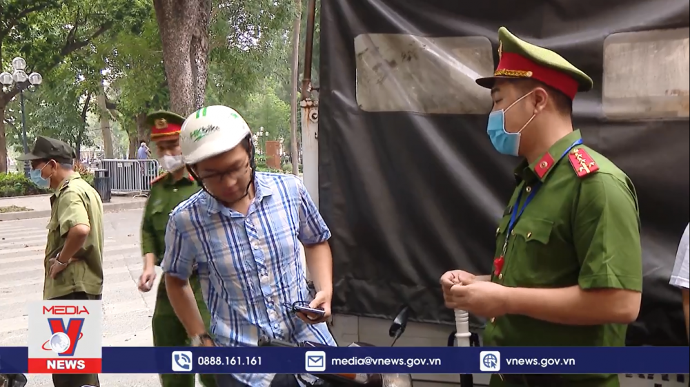 xu pha t nghiem nguo i khong deo kha u trang noi cong co ng