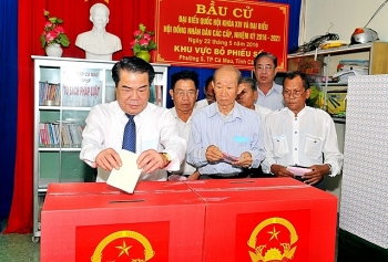 danh sach 13 ung vien dai bieu quoc hoi tai ca mau