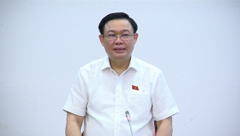 chu tich quoc hoi lam viec voi ban dan nguyen