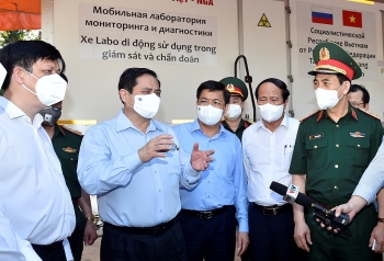 thu tuong vao tam dich bac giang kiem tra dong vien luc luong tuyen dau