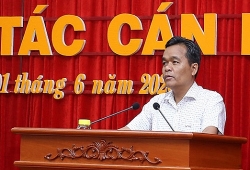 ong ho van nien duoc bau lam bi thu tinh uy gia lai