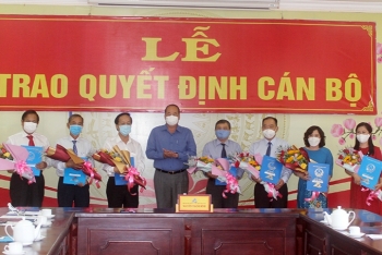 an giang dong nai bo nhiem hang loat nhan su lanh dao moi