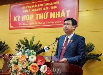 ong nguyen tien hai lam chu tich hdnd tinh ca mau