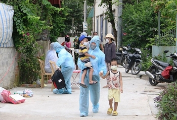 tan cong dich covid 19 khong khoan nhuong song tinh mang va suc khoe cua nhan dan la tren het truoc het