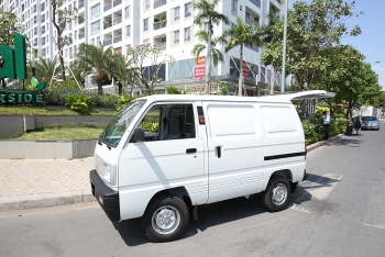 Mua tải nhẹ chở hàng nội đô, không thể bỏ qua Suzuki Blind Van