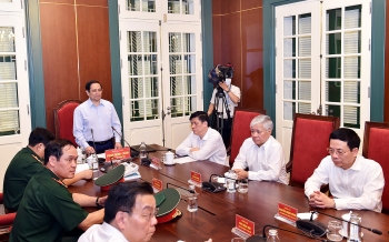 thu tuong phat dong chien dich tiem chung lon nhat lich su cho 75 trieu nguoi dan viet nam