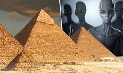 Video: Vật thể bay lạ nghi vấn "người ngoài hành tinh" xuất hiện gần kim tự tháp Ai Cập?