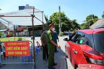 ha noi siet chat kiem soat cac cua ngo ra vao