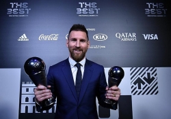 Messi bất ngờ giành giải thưởng Cầu thủ xuất sắc nhất năm của FIFA